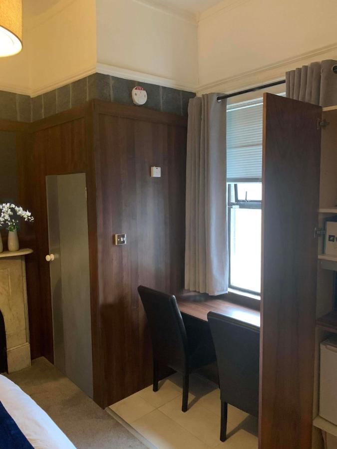 Upstairs Studio - Private Kitchenette And Small En-Suite ดับลิน ภายนอก รูปภาพ