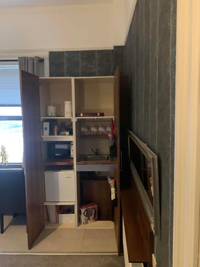 Upstairs Studio - Private Kitchenette And Small En-Suite ดับลิน ภายนอก รูปภาพ
